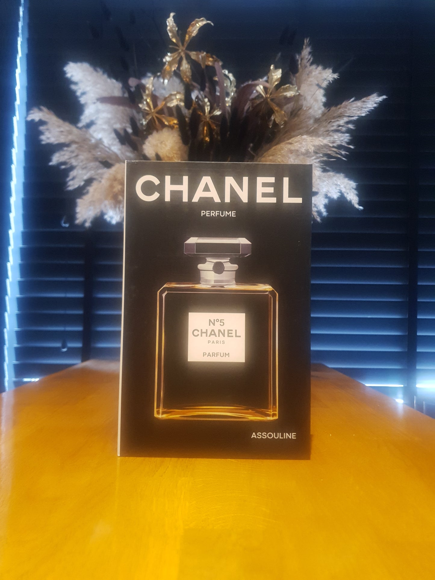 Designer boek/ box chanel